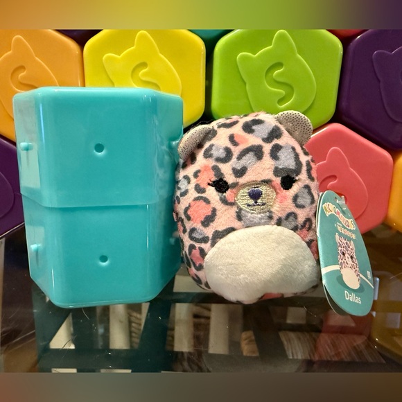 DALLAS Squishmallows Leopard Micromallows 2.5" NWT Plush- S1 - Picture 2 of 3